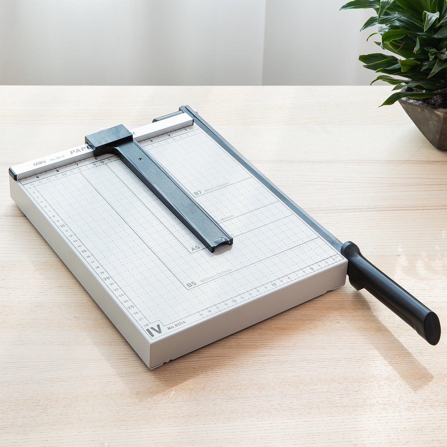 Deli Stationery-     Paper Trimmer 12"*10"(Tephrosious)(Pcs) (SKU: E8014)