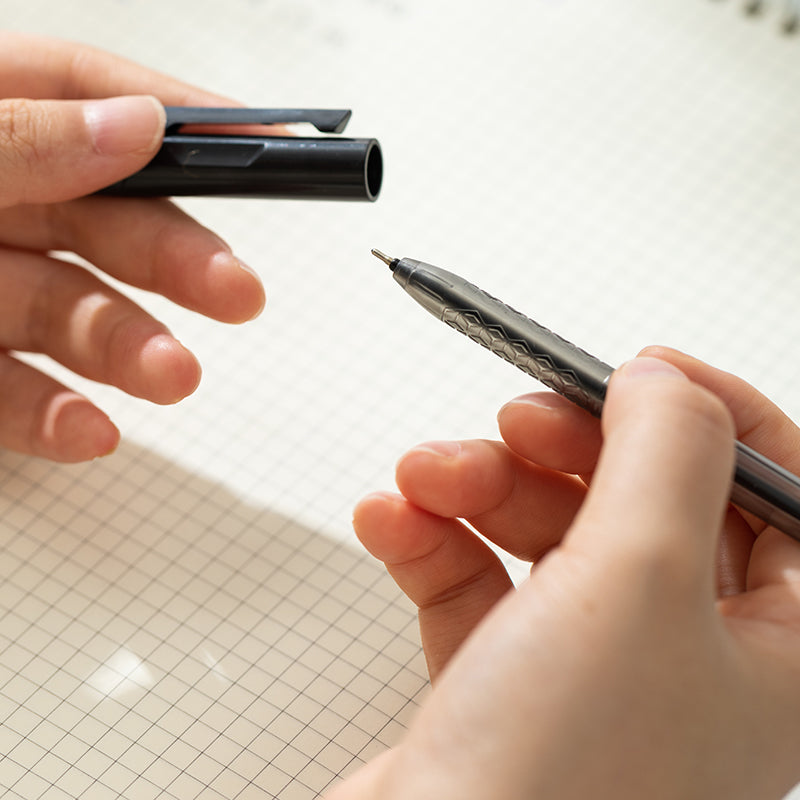 Deli Stationery-     Ball Point Pen Mini tip 0.7mm (SKU: EQ00920)