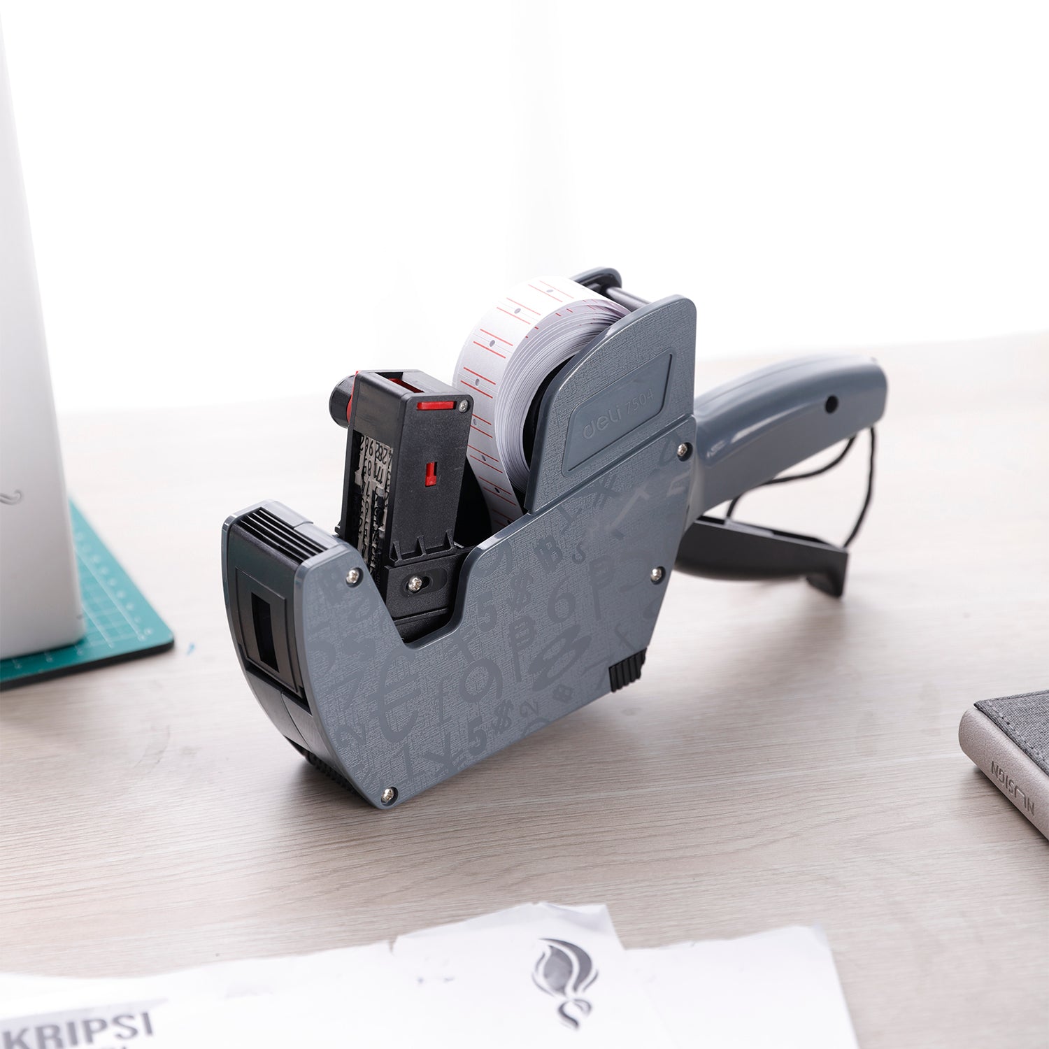 Deli Stationery-      Price Label Gun (SKU: E7504)
