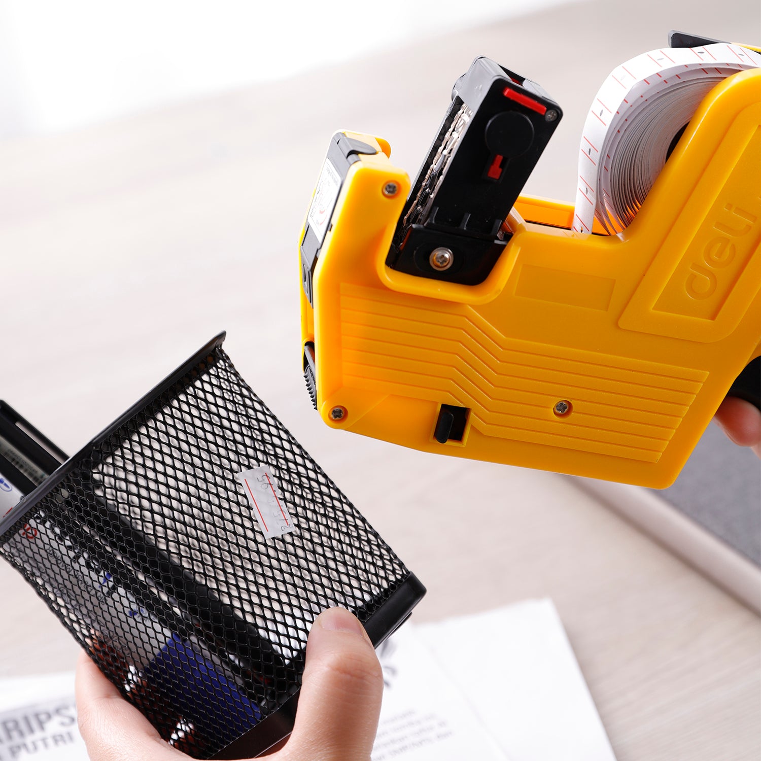 Deli Stationery-       Price Labeller(Assorted)(Pcs) (SKU: E7501)