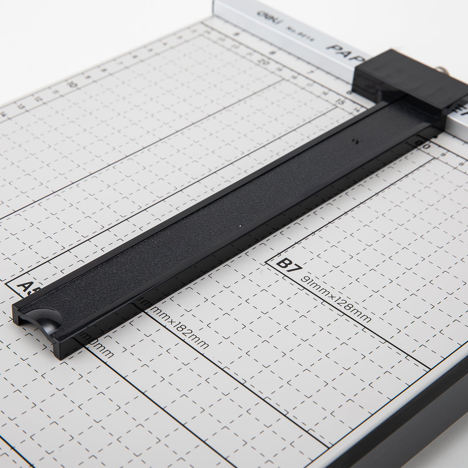 Deli Stationery-     Paper Trimmer 12"*10"(Tephrosious)(Pcs) (SKU: E8014)