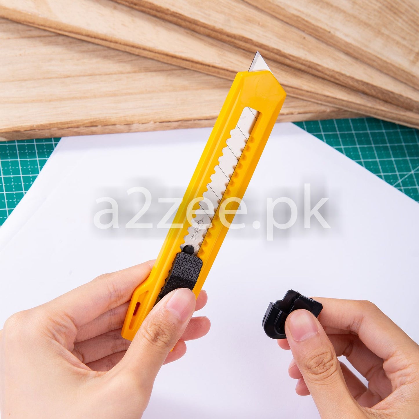 Deli Stationery - Cutter