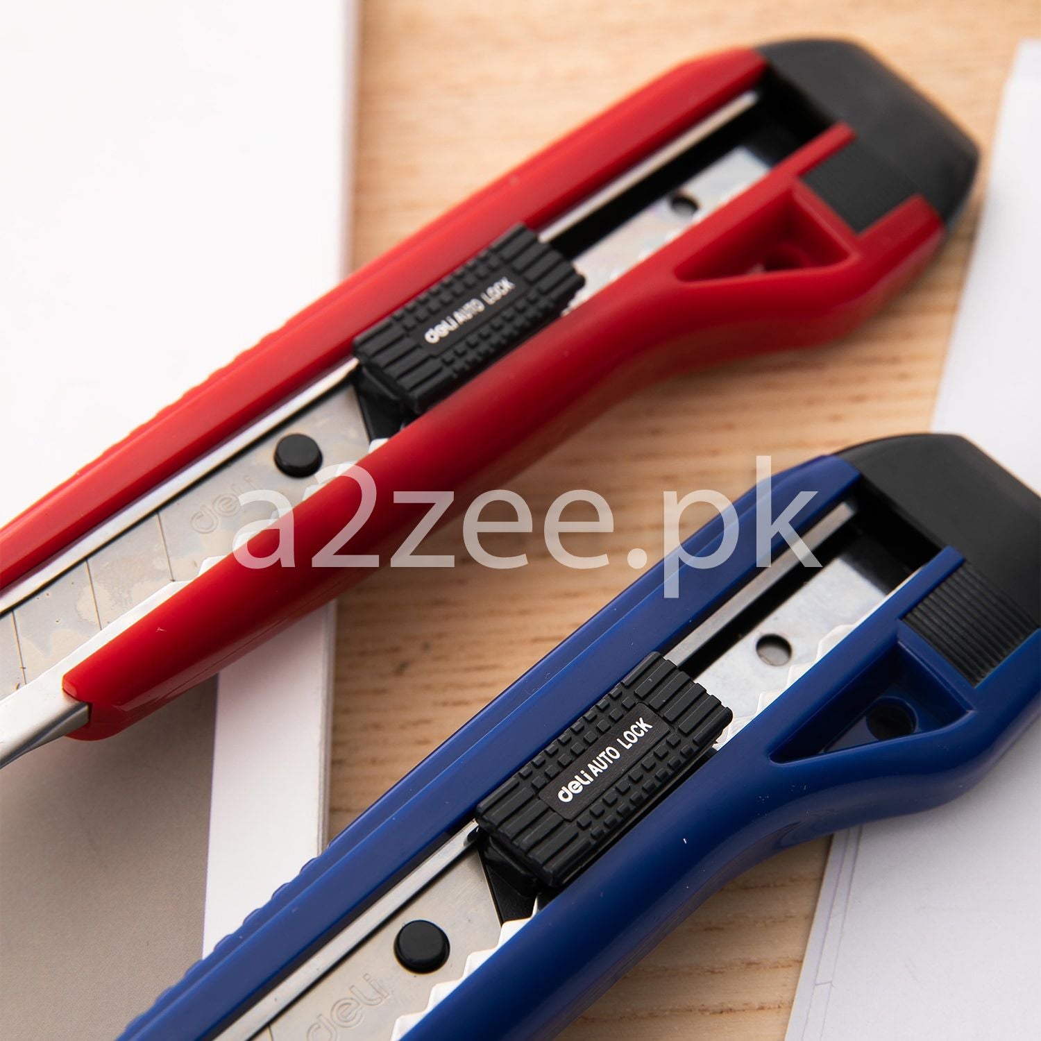 Deli Stationery - Cutter (SKU: E2041)