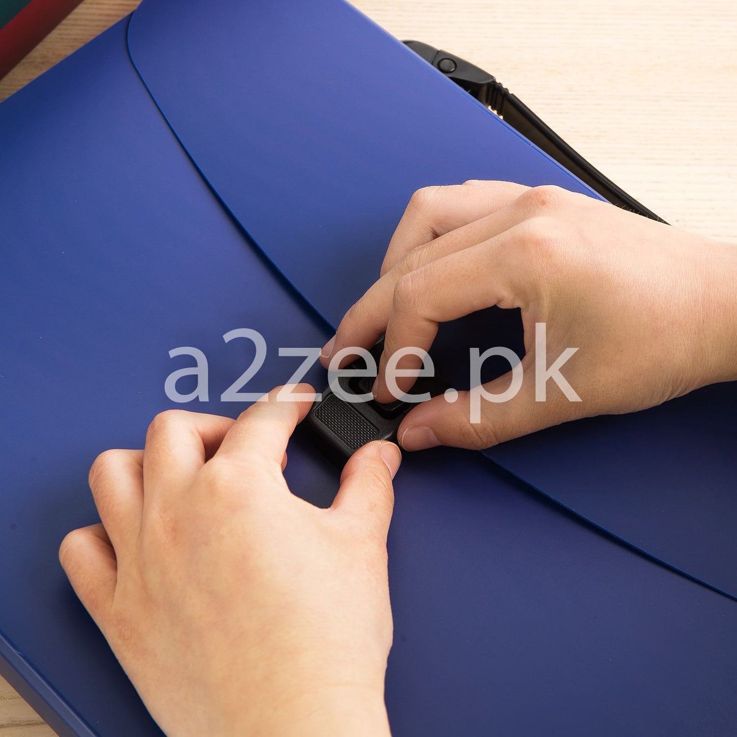 Deli Stationery - Expanding File